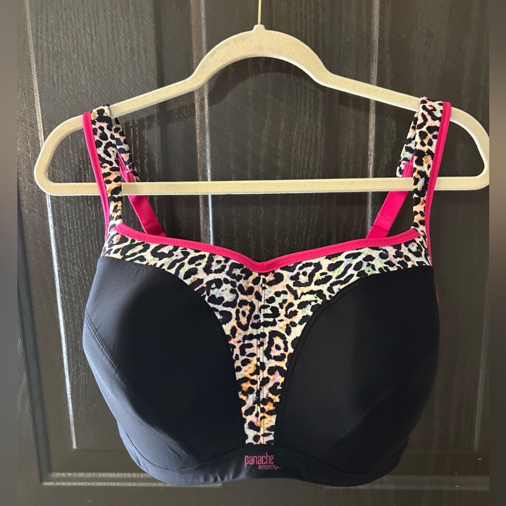 Panache Sport Power Wired Sports Bra with Leopard Print and Hot Pink Trim